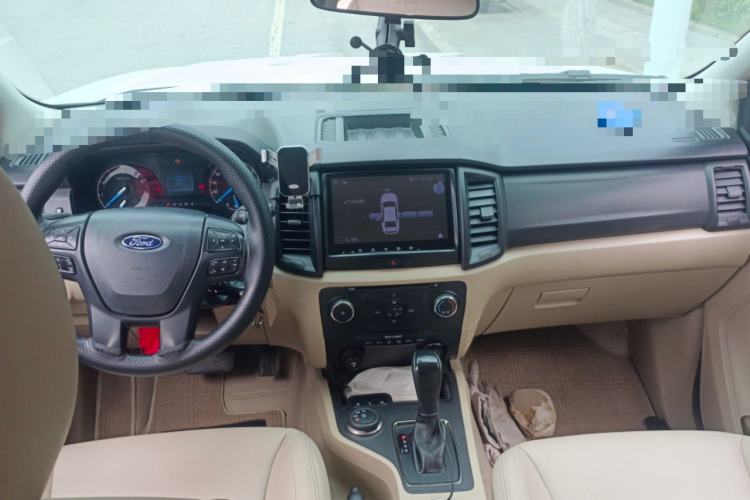 Used Ford Everest 2017 2.0T Gasoline Automatic 4x4 Elite Edition 5 Seats Center Console