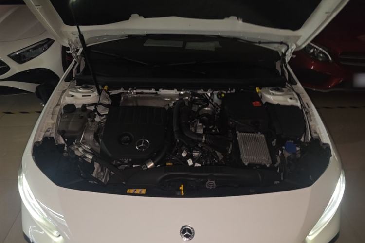 Used Mercedes-Benz A-Class 2025 A 200 L Fashion Model
