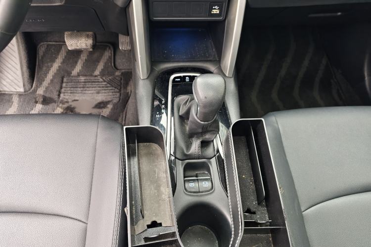 Used Toyota Corolla Cross 2022 2.0L Flagship Edition Gear Lever