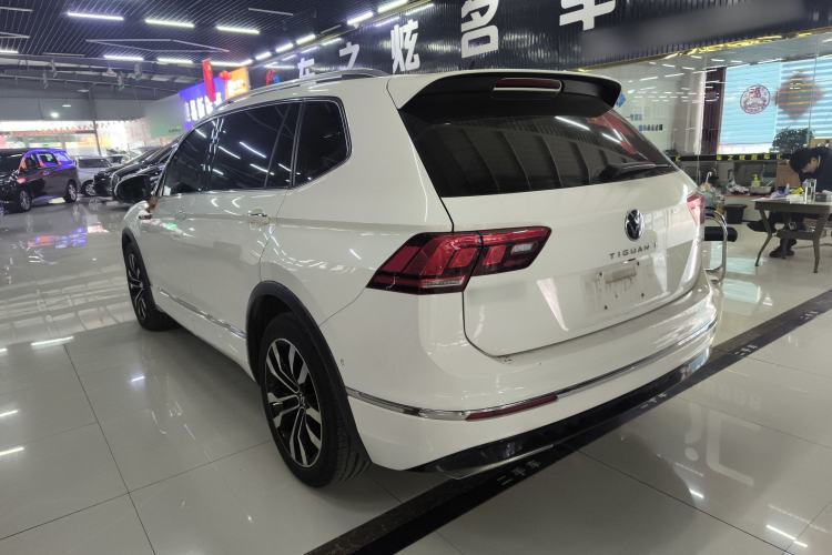 Used Volkswagen Tiguan L 2021 330TSI Automatic Two-Wheel Drive R-Line Enhanced Edition
