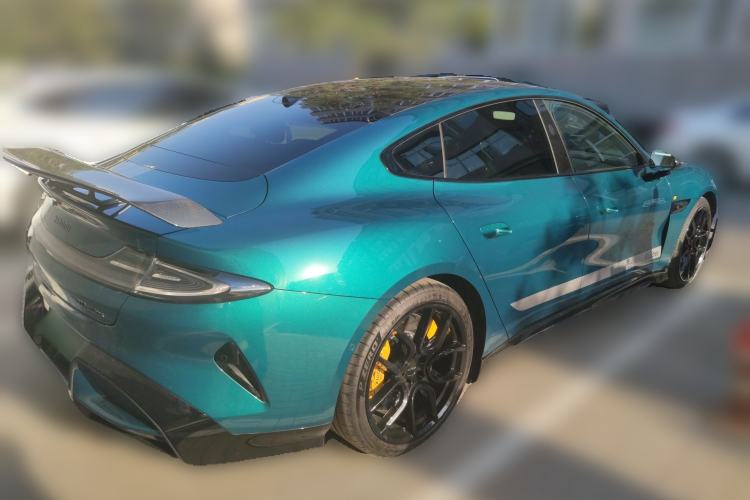 Used Xiaomi Auto SU7 Ultra 2025 Ultra Model Rear Right 45 Deg