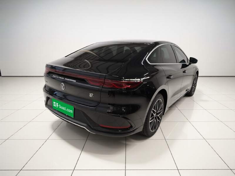 Used BYD Han 2023 EV Champion Edition 605KM Front-Drive Premium Model — 6