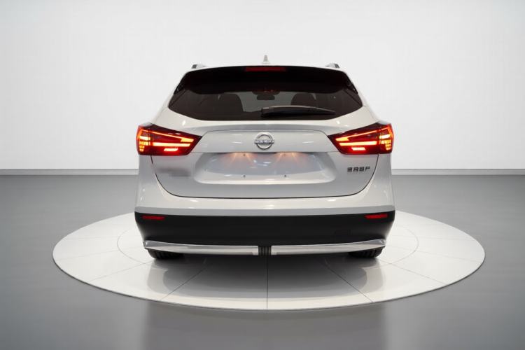 Used Nissan Qashqai 2025 Honor 2.0L CVT XV+ Leading Edition
