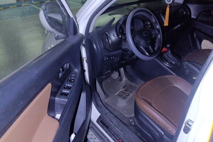 Used Kia Sportage R 2012 2.0L Automatic Two-Wheel Drive GLS
