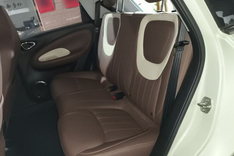 Used Wuling Bingo 2024 333 km Lingxi Connected Version Left Rear Seat