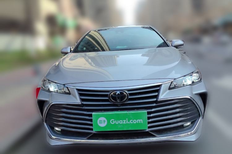 Used Toyota Avalon 2019 2.0L XLE Premium Edition China VI