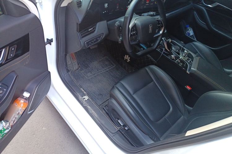 Used Bestune B70 2023 Third Generation 1.5T Automatic Enjoyment Version Driver Seat