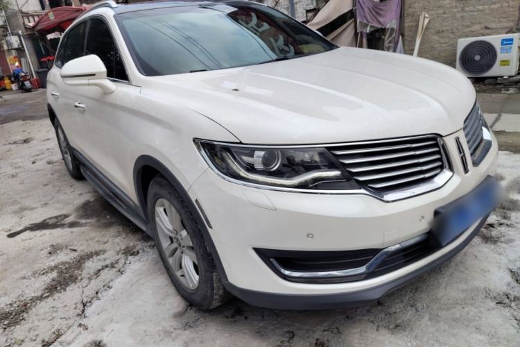 Used Lincoln MKX 2017 2.0T Two-Wheel Drive Deluxe Edition