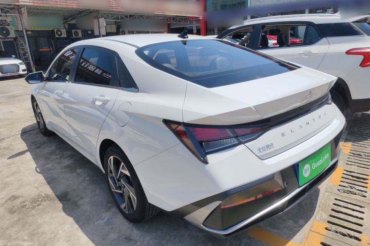 Used Hyundai Elantra 2023 1.5L CVT GLX Elite Edition
