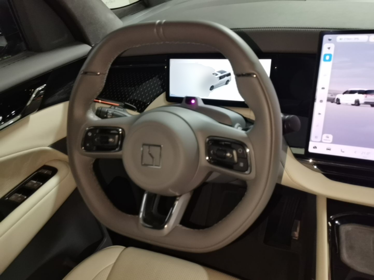 Zeekr 009 2024 7-Seater Aisle Version 108 kWh — снимка 13