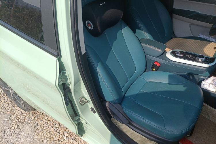 Used CHANGAN OSHAN Benni E-Star 2022 Qingxin Edition Colorful Model Lithium Iron Phosphate Right Front Seat