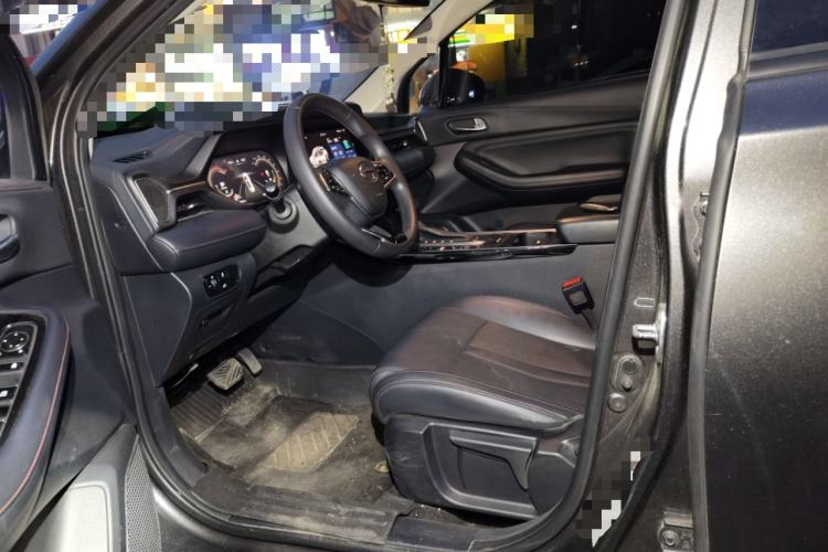 Used GAC Trumpchi GS4 2020 270T Automatic Luxury Smart Connectivity Version Left Front Seat