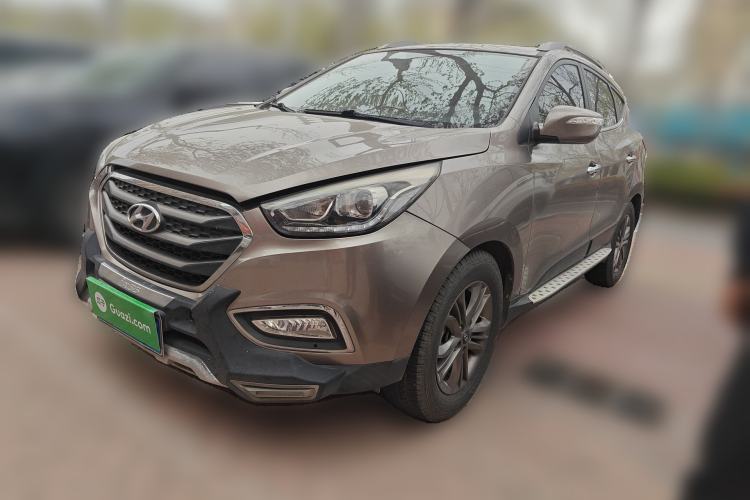 Used Hyundai ix35 2013 2.0L Automatic Two-Wheel Drive Smart GLS China IV Standard