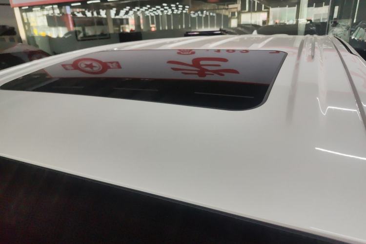 Used Buick GL8 2022 ES Landtrek 653T Comfort Edition Roof