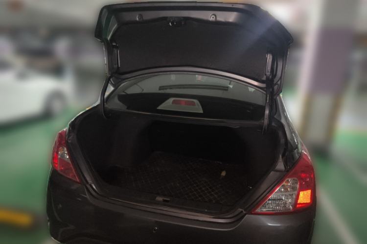 Used Nissan Sunny 2014 1.5XE Manual Elite Edition Trunk