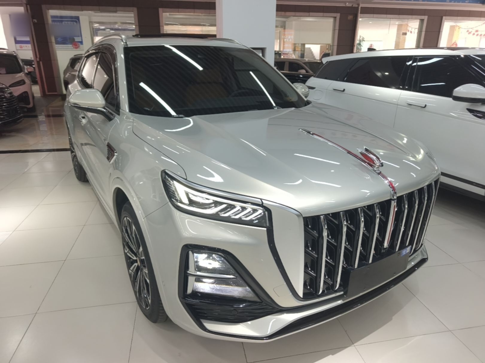 Hongqi HS5 2023 2.0T Four-Wheel Drive Flagship Pro Edition - Chinese Trim Ling — снимка 3