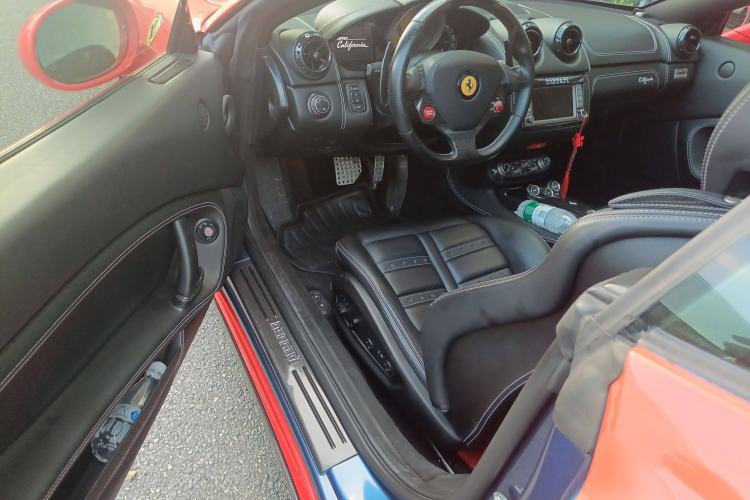 Used Ferrari California T 2012 4.3L Standard Edition