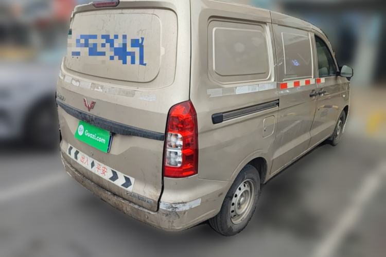 Used Wuling Hongguang V 2021 1.5L Jingqu Edition Enclosed-Window Vehicle LAR
