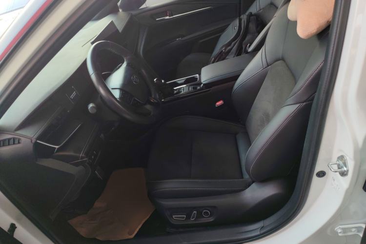 Used Toyota Camry 2024 Dual-Motor 2.0 HXS Sport Plus Edition
