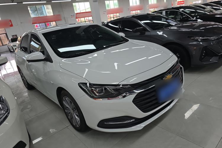 Used Chevrolet Monza 2022 320 Automatic Enjoyment Sunroof Version Front Right 45 Deg