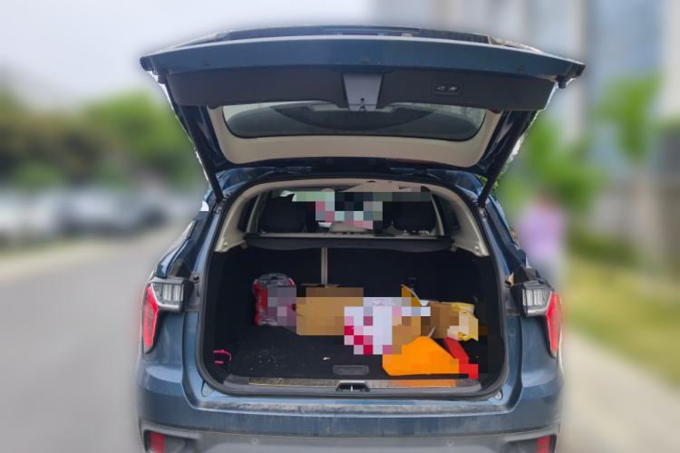 Used Lynk & Co 01 2019 2.0T Two-Wheel Drive Zhaopu Version China VI Standard Trunk