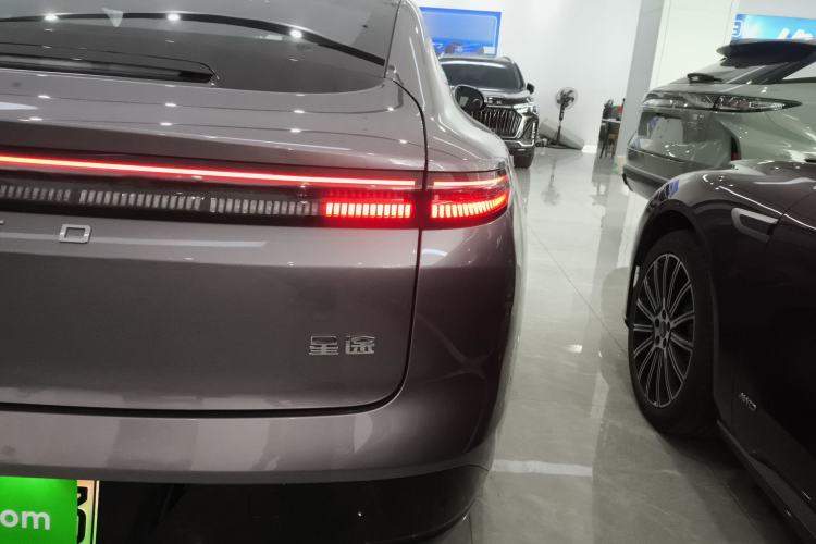 Used EXEED Star Era ES 2025 Extended-Range Max Urban Assisted Driving Exterior 2