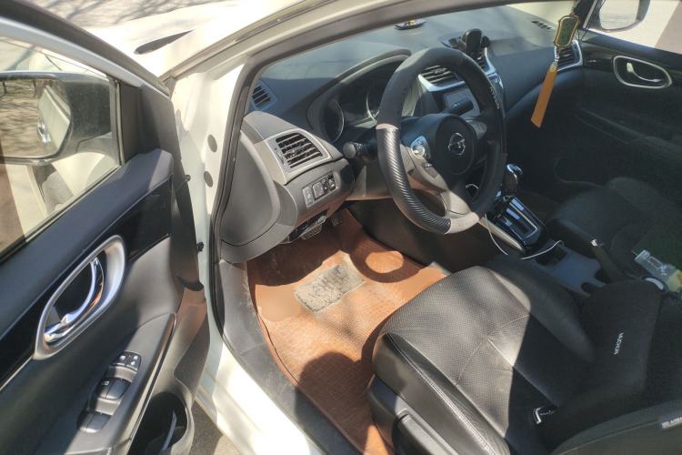 Used Nissan Sylphy 2016 1.6 XL CVT Luxury Edition Driver Seat