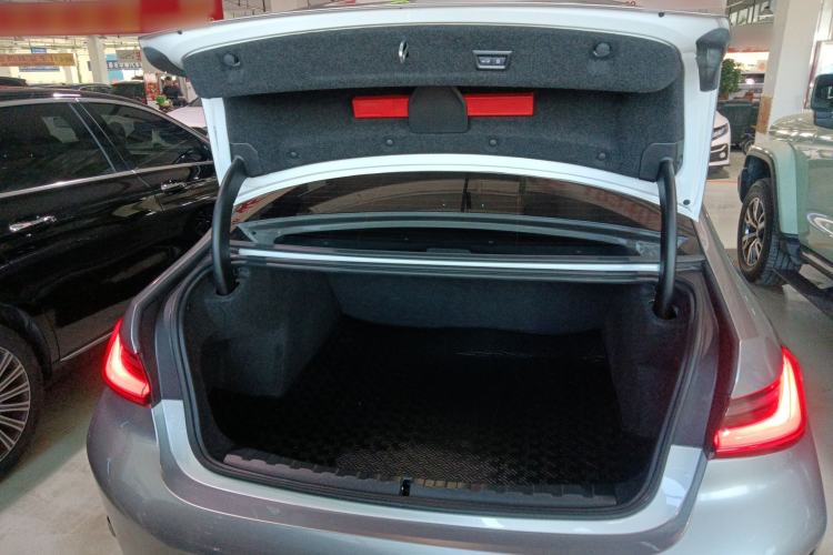 Used BMW 3 Series 2024 325Li M Sport Package
