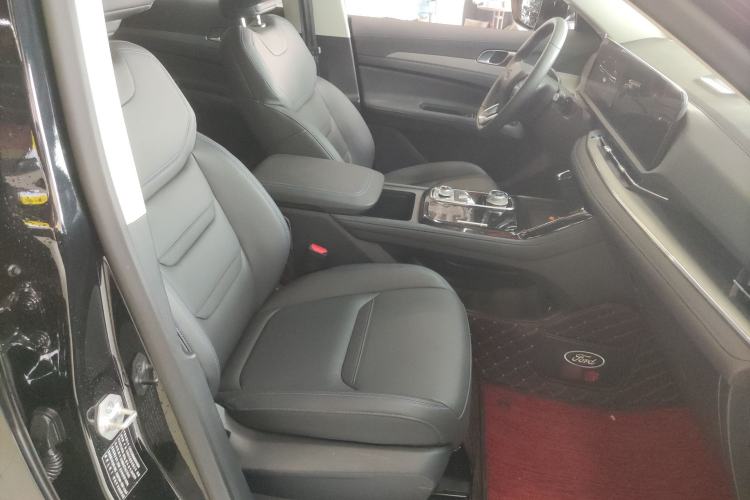 Used Ford Equator Sport 2025 EcoBoost 170 Platinum Edition