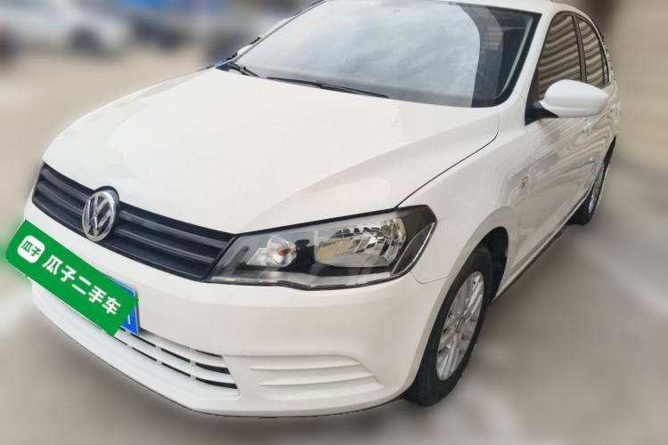 Used Volkswagen Jetta 2015 1.6L Automatic Fashion Model