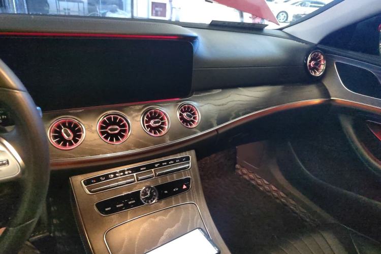 Used Mercedes-Benz CLS 2018 CLS 300 Dynamic Edition