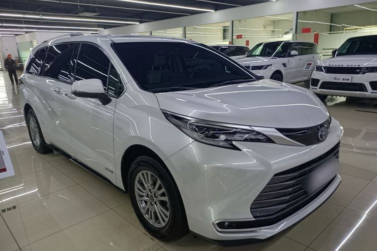 Used Toyota SIENNA 2021 2.5L Hybrid Premium Edition