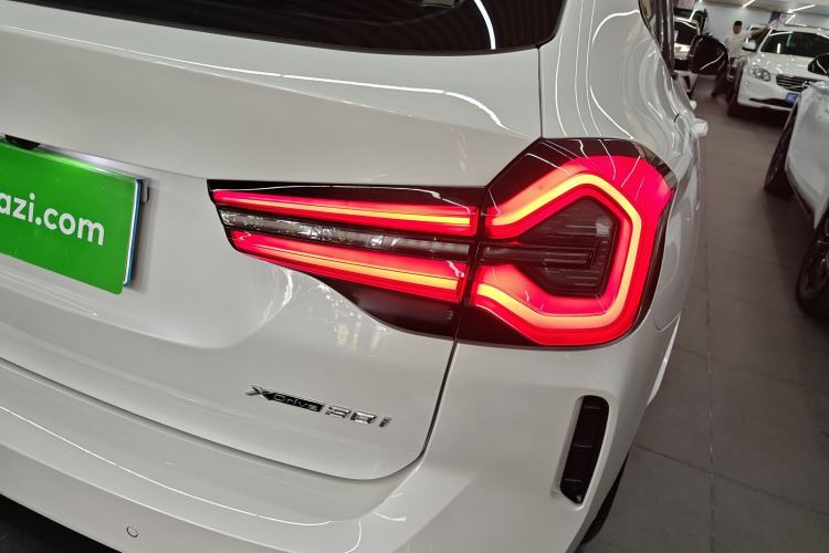 Used BMW X3 2023 xDrive30i Leading Model M Night Edition Package Right Rear Taillight