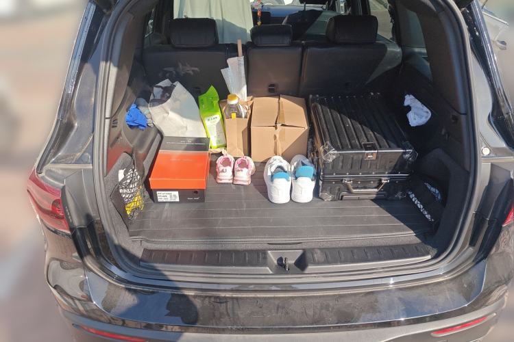 Used Mercedes-Benz EQB 2025 EQB 260 Trunk