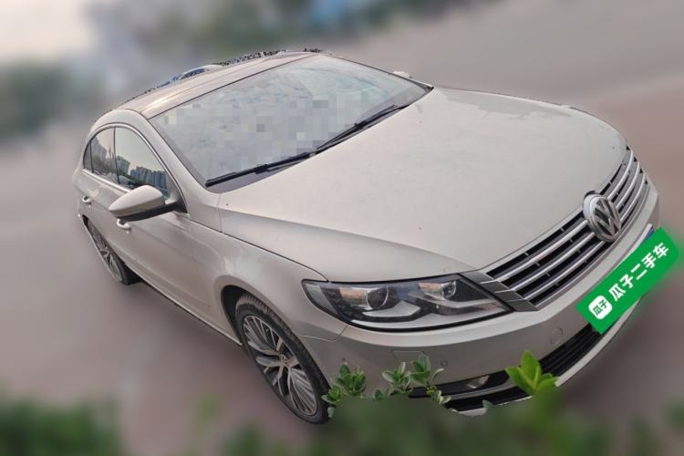 Used Volkswagen FAW-Volkswagen CC 2016 1.8TSI Luxury Model Front Right 45 Deg