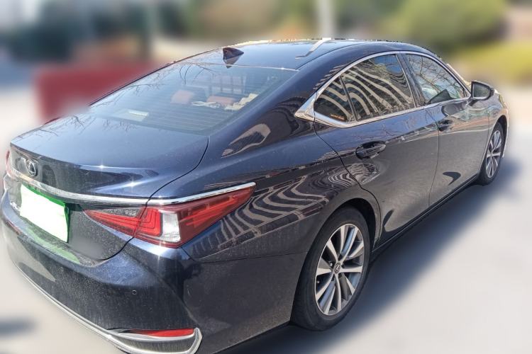 Used Lexus ES 2018 200 Excellence Edition China VI Standard
