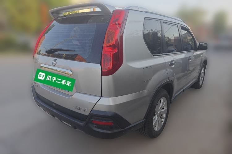 Used Dongfeng Fengdu MX6 2015 2.0L CVT 4x4 Dream Edition
