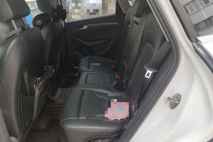 Used Audi Q5 2013 40 TFSI Comfort Edition Left Rear Seat