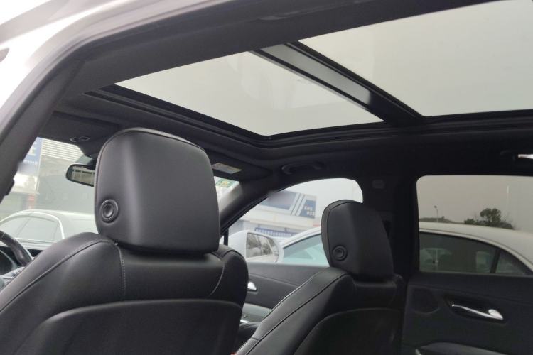 Used Cadillac XT4 2020 28T Two-Wheel-Drive Leading Version