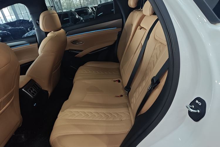 Used BYD Song L DM-i 2024 160km Beyond Edition
