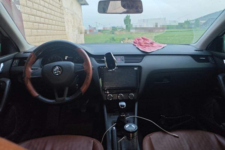 Used Skoda Octavia 2018 1.6L Manual Standard Edition