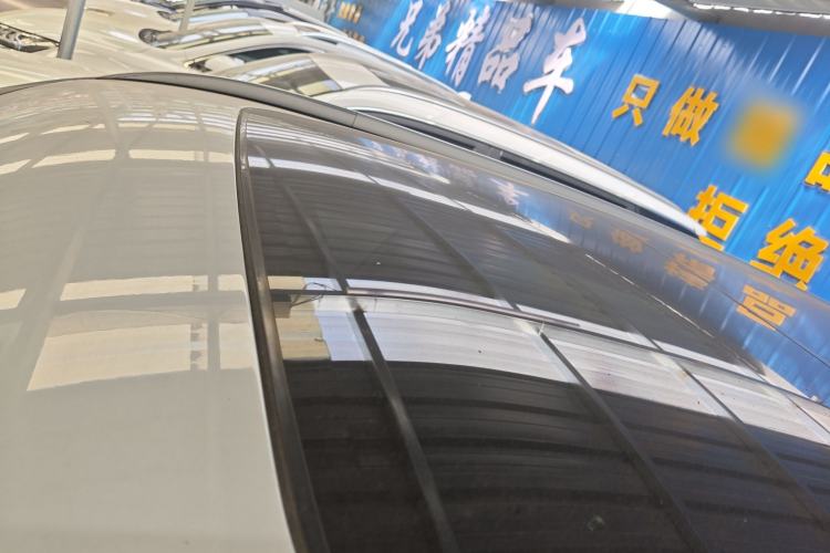 Used Geely Auto Emgrand X7 Sport 2016 2.0L Manual ZhiShang Version
