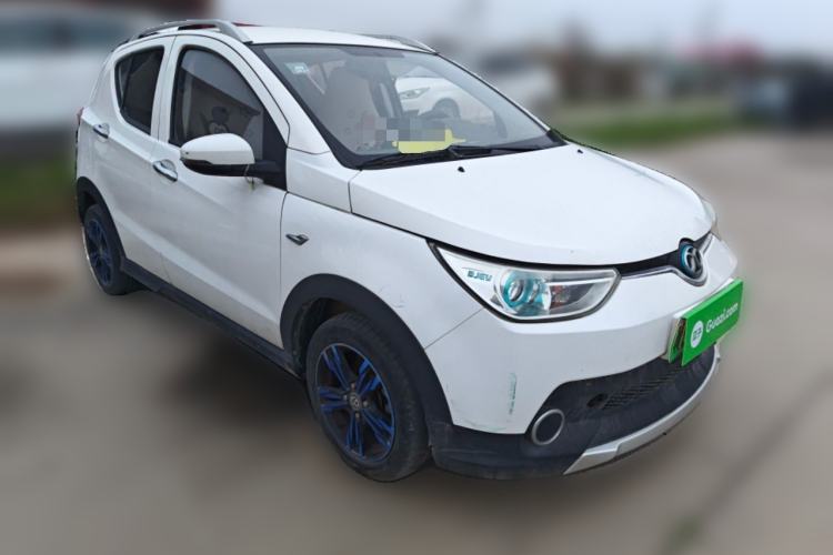 Used BAIC New Energy EC 2017 EC180 Dynamic Edition Front Right 45 Deg