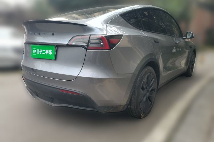 Used Tesla Model Y 2024 Rear-Wheel-Drive Version
