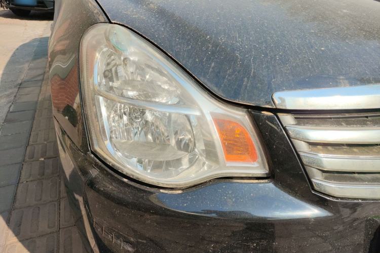 Used Nissan Sylphy 2012 Classic 1.6XE Manual Comfort Edition
