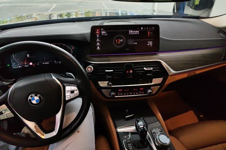 Used BMW 5 Series 2022 Updated 530Li Luxury Edition Premium Package