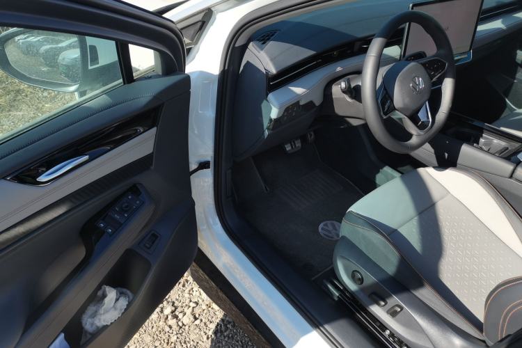 Used Volkswagen ID.7 VIZZION 2024 AIR model