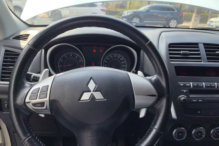 Used Mitsubishi ASX 2013 2.0L CVT Two-Wheel Drive Luxury Edition