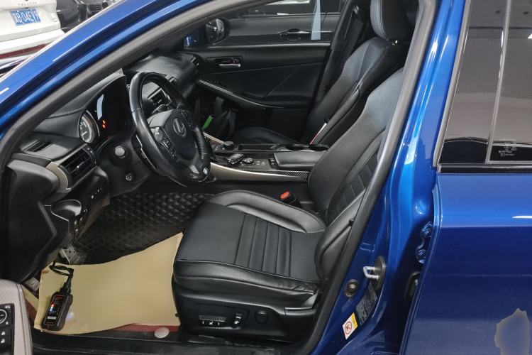 Used Lexus IS 2017 300 F SPORT Edition
