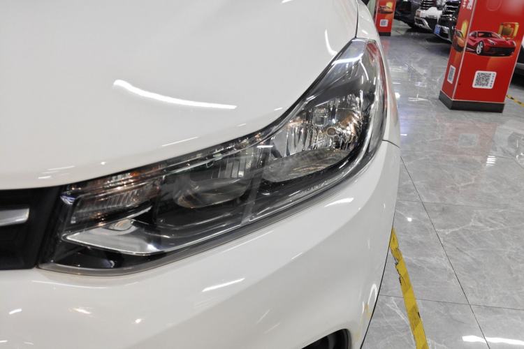 Used Chevrolet Trax 2018 330T Automatic Two-Wheel Drive Elite Model
